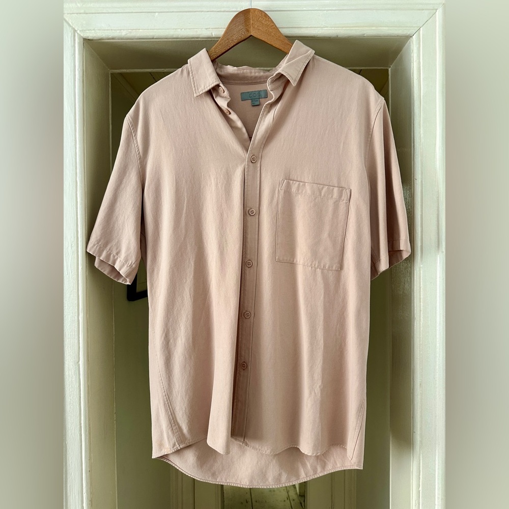 COS Men’s Short Sleeve Button Down sz M